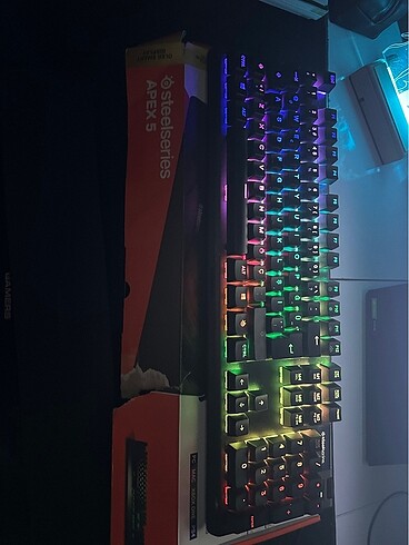 Diğer steelseries apex 5
