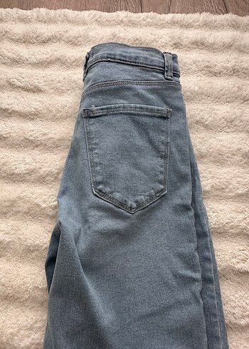 Mavi Rahat Kesim Midi Denim Şort - Görsel 2