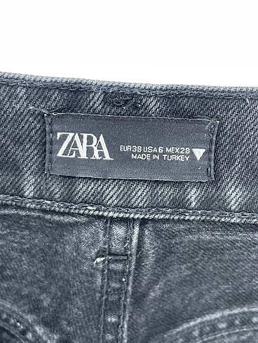 38 Beden siyah Renk Zara Jean / Kot %70 İndirimli.
