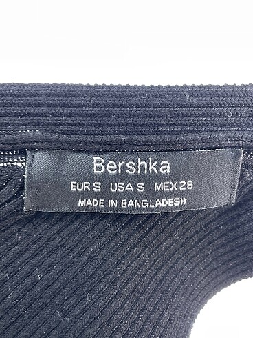 s Beden siyah Renk Bershka Bluz %70 İndirimli.