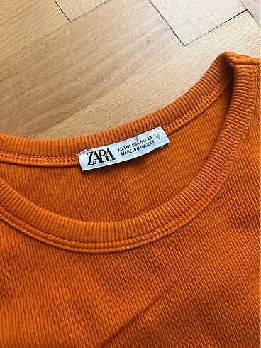 Zara Zara crop top