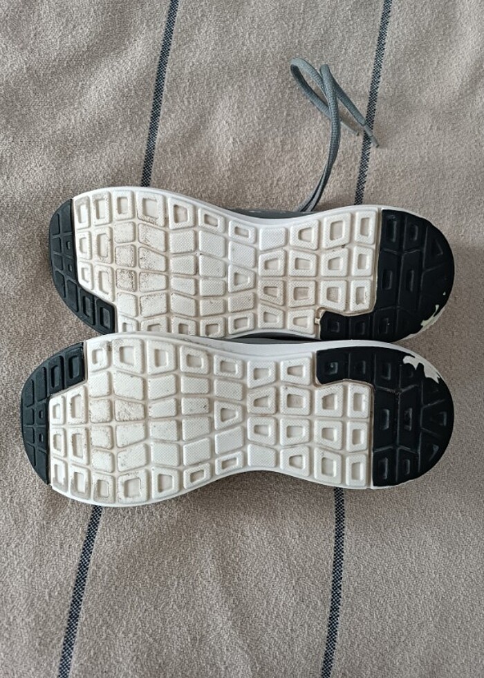 Spor ayakkabı  - Görsel 3