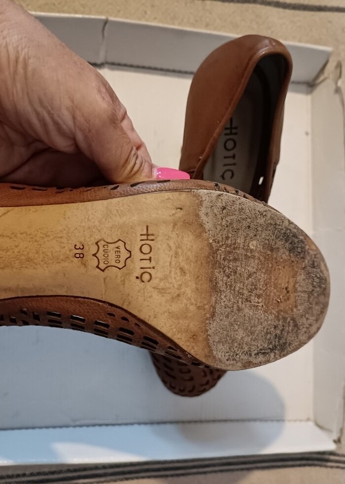 Topuklu ayakkabı - Görsel 3