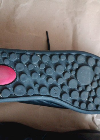 Siyah Kadın Gotik Dolgu Topuk Ayakkabı - Görsel 3