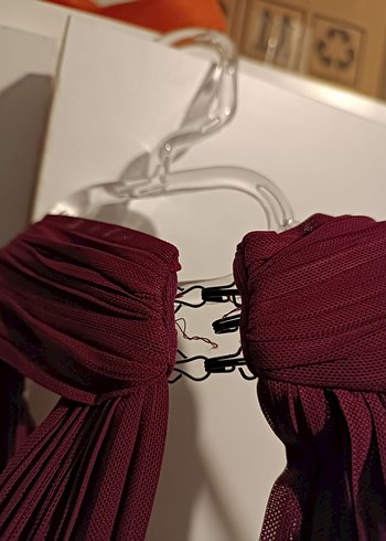 Bordo Uzun Drapeli V Yaka Kadın Abiye Elbise - Görsel 3