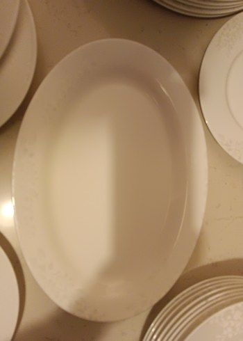 Gri Desenli Beyaz Tabak - Görsel 4