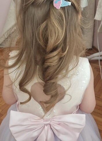 Abiye kız çocuk 5 yaş pembe sedef yansımalı pul işleme 