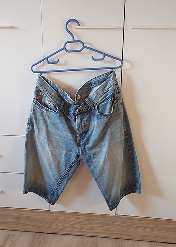 LC Waikiki l