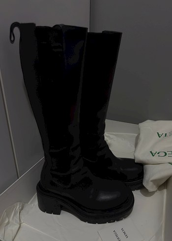 Bottega Veneta Siyah Kadın Deri Çizme
