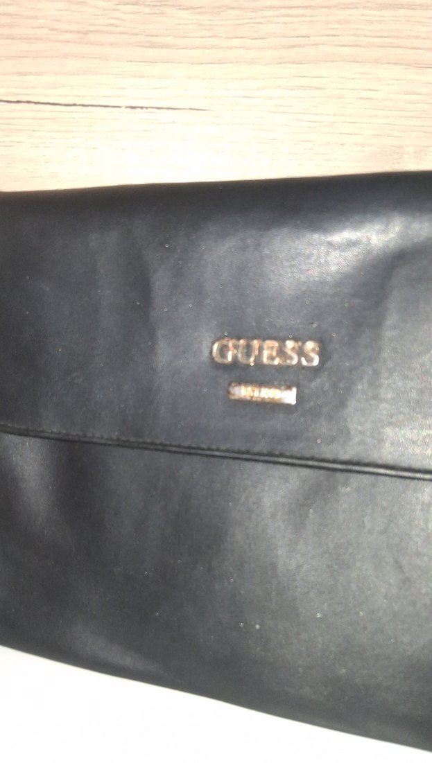 GUESS Siyah Deri Kadın Omuz Çantası - Görsel 2