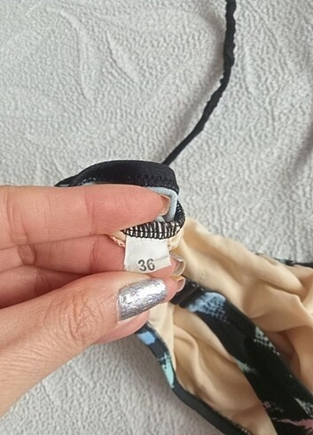 36 Beden Kadin bikini ust