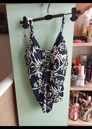 marka Bağcıklı Kadın Mayo - Görsel 2