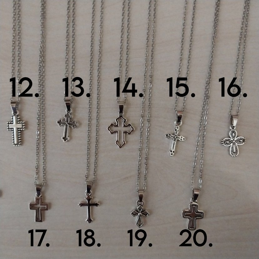 Gri Zincirli Gotik Haç Kadın Kolye - Görsel 2