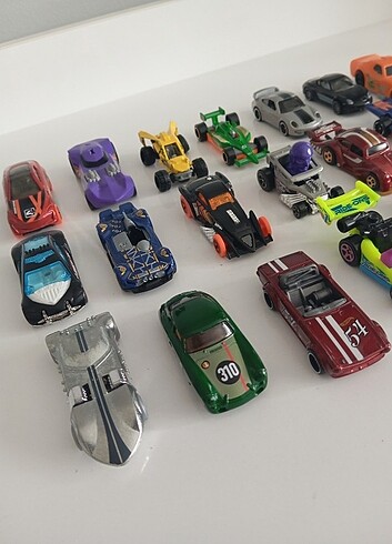 Hot Wheels Arabalar