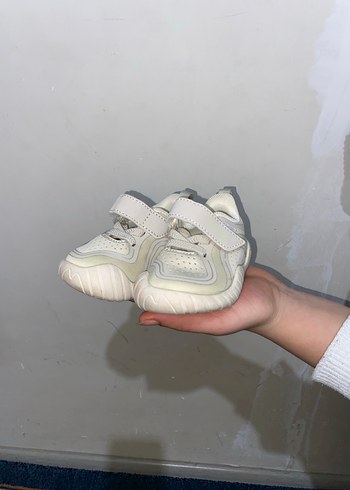 2 li
Çocuk Ayakkabısı Velcro - Görsel 6