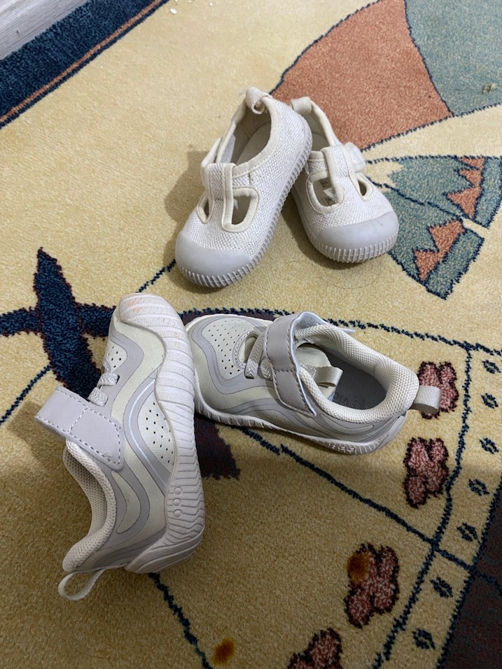 2 li
Çocuk Ayakkabısı Velcro - Görsel 3