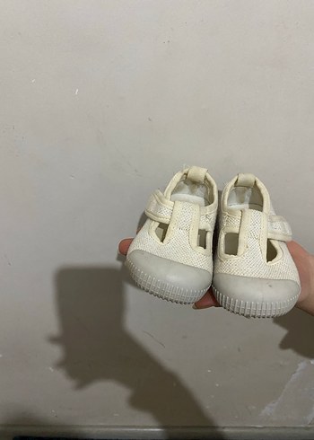 Kız Bebek Beyaz Cırt Cırtlı İlk Adım Ayakkabısı - Görsel 2