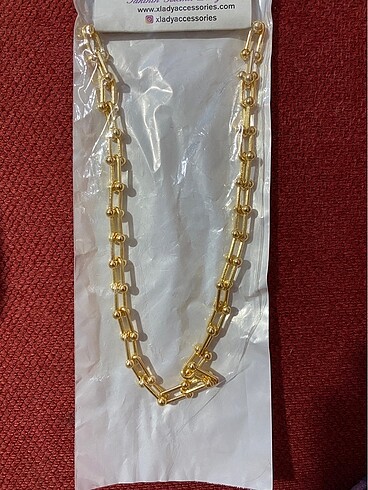 Pandora Gold kolye