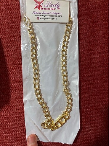 Beden Gold kolye