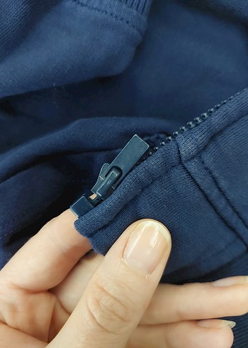 5 Yaş Beden lacivert Renk kapsonlu fermuarli hirka