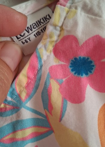 6 Yaş Beden Lc Waikiki Pembe Çiçekli Kız Elbisesi