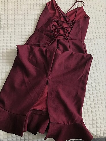 36 Beden bordo Renk Mürdüm sırt detaylı abiye gece elbisesi