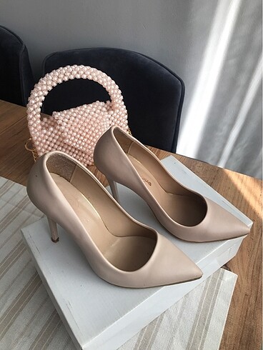Diğer Stiletto - ince topuklu kapalı kadın ayakkabısı