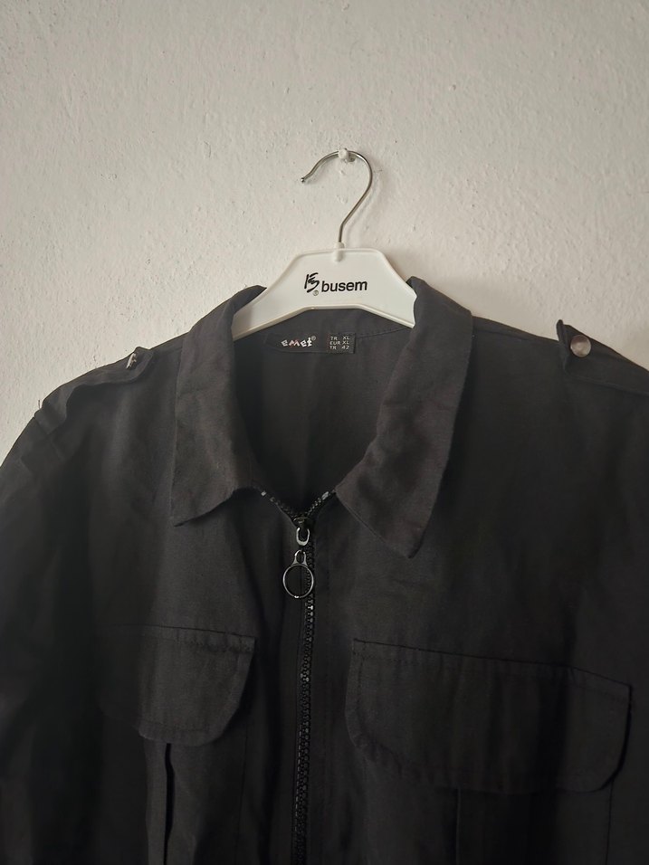 fermuarlı Siyah yağmurluk - Görsel 2