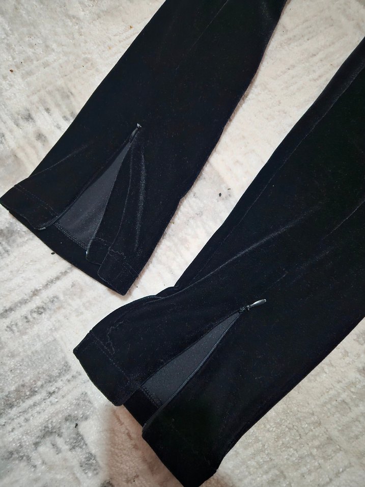 Siyah kadife Kadın Tayt - Görsel 2