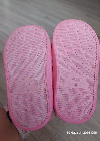 22 Beden H&M Kız Çocuk Pembe Süet Cırtlı Spor Ayakkabı