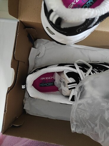 39 Beden Skechers D?Lites-Biggest Fan Black