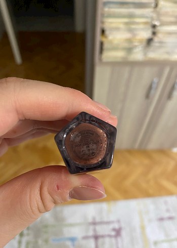 Fenty Beauty Parlak kahverengi Dudak Parlatıcısı - Görsel 2