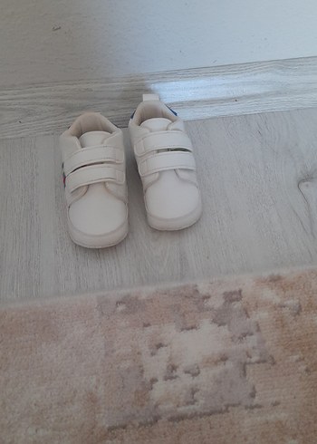 Beyaz Erkek Çocuk Sneaker Velcro Bantlı