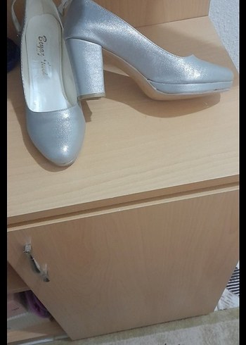 Gri Rugan Topuklu Kadın Abiye Ayakkabı - Görsel 2