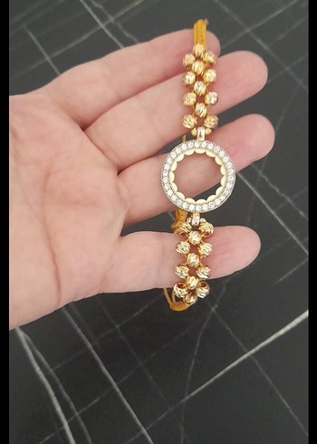 İşlemeli Boncuklu Altın Renk Bileklik - Görsel 3