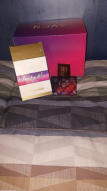 Avon bayan parfümü jelatinli ve orijinal dir