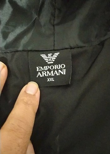 Armani Siyah Kapüşonlu Erkek yağmurluk