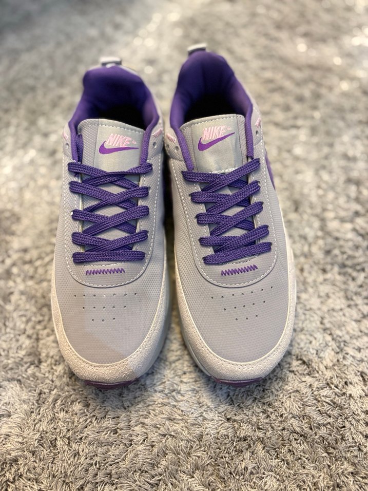 Mor Nike Spor Ayakkabı Kadınlar İçin - Görsel 3