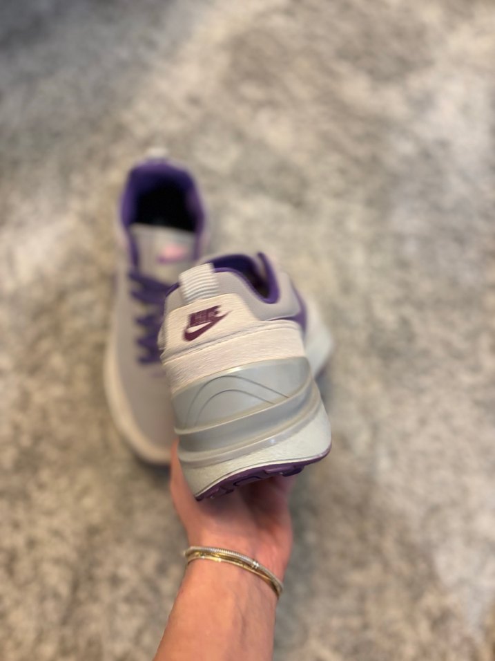 Mor Nike Spor Ayakkabı Kadınlar İçin - Görsel 4