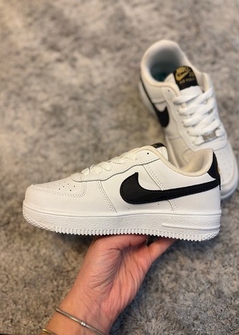 Nike Air Force 1 Çocuk Ayakkabı - Görsel 2