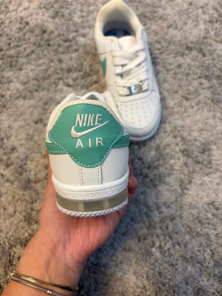 Nike Air Force Çocuk Ayakkabı - Görsel 4