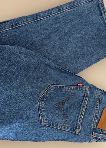Levis Dugmeli Kadin Mavi Denim Jean