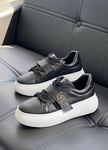 38 Beden Calvin Klein marka kadın spor ayakkabı