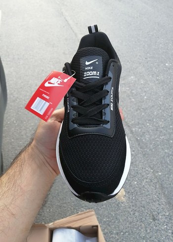 Nike Zoom X model Siyah Renk Erkek Spor Ayakkabı