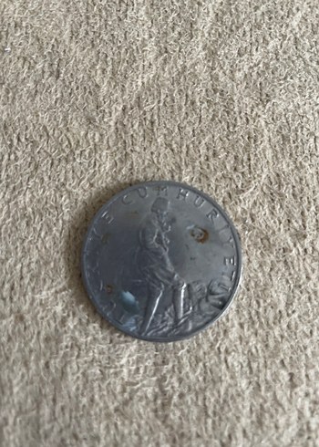 Gri Vintage 2,5 Lira Madeni Para Rozeti - Görsel 2