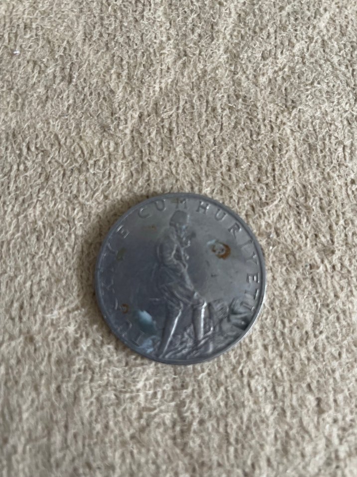 Gri Vintage 2,5 Lira Madeni Para Rozeti - Görsel 2