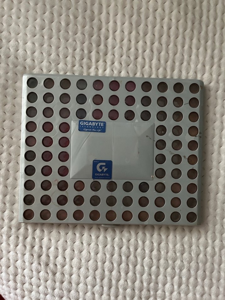 Çok Renkli Göz Farı Paleti - Görsel 2