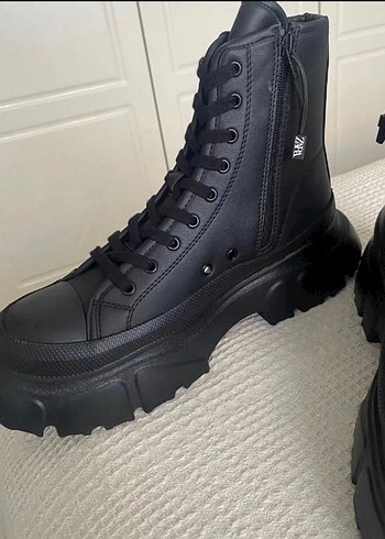 41 Beden Zara Siyah Platform Kauçuk Goth Bot