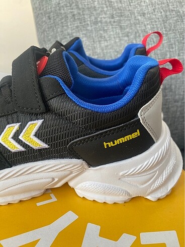 33 Beden Hummel yeni sezon ayakkabı