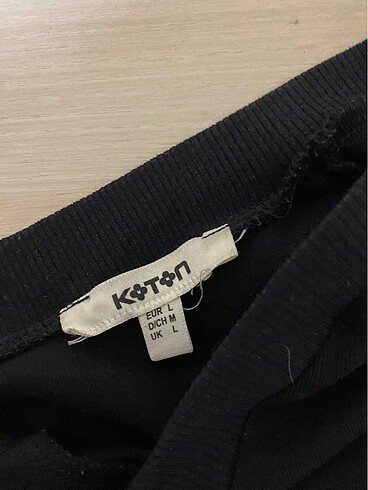 Koton Omuz detaylı bluz